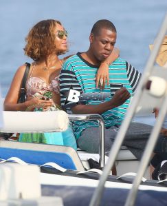 Beyonce & Jay-Z Enjoy An Afternoon In Cannes