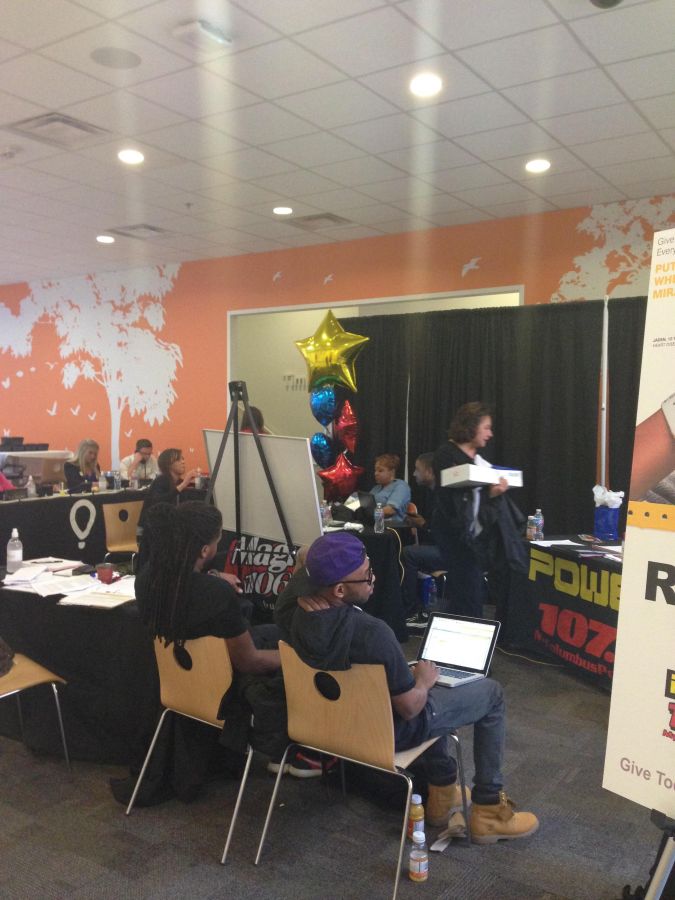 Magic 106.3 and Power 107.5 Radiothon 2015