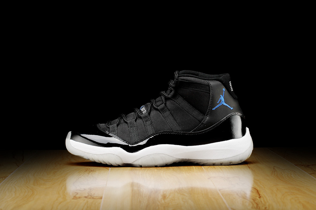 Space Jam 11s