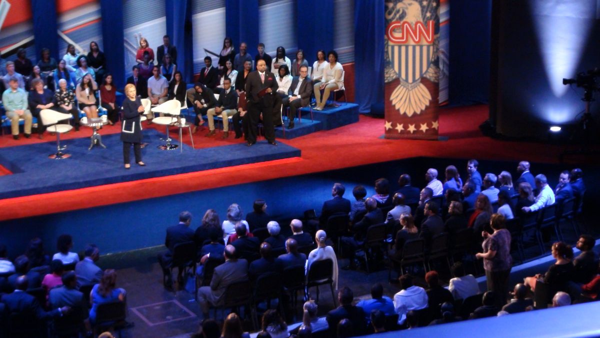 Democratic Town Hall Meeting Hillary Clinton Bernie Sanders