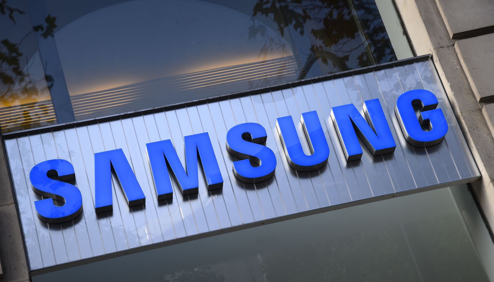 FRANCE-SKOREA-ECONOMY-TELECOM-RECALL-SAMSUNG