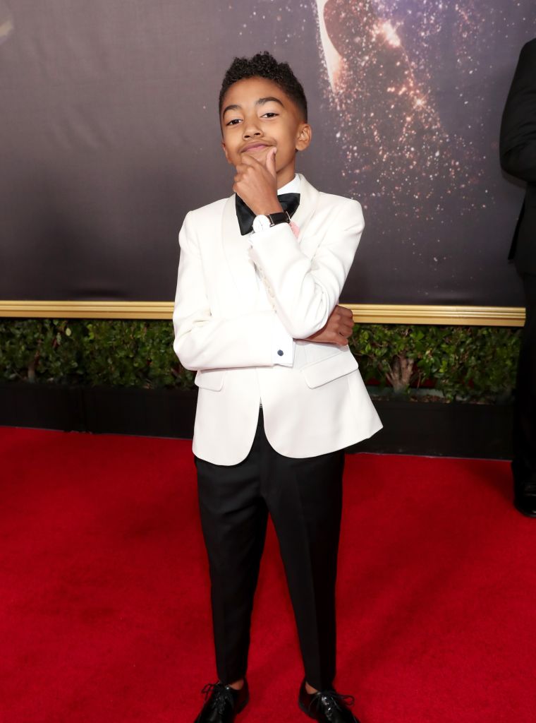 2017 Emmy Red Carpet Fashion