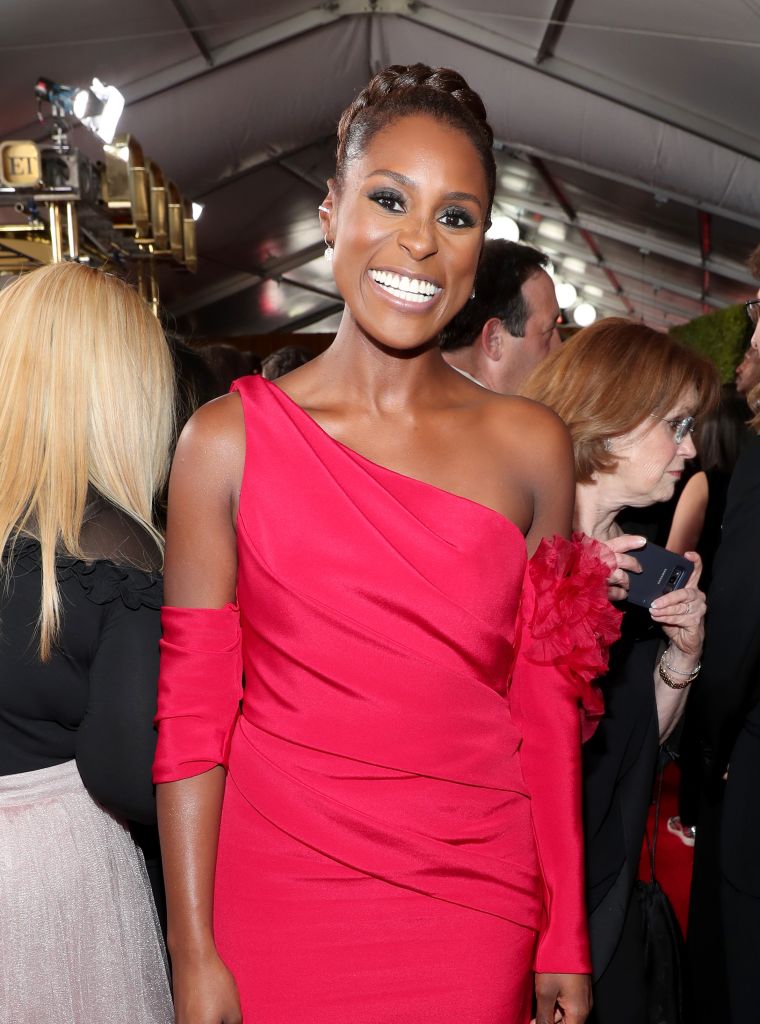 2017 Emmy Red Carpet Fashion