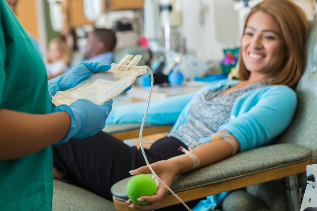 Businesswoman donates blood on her lunch hour