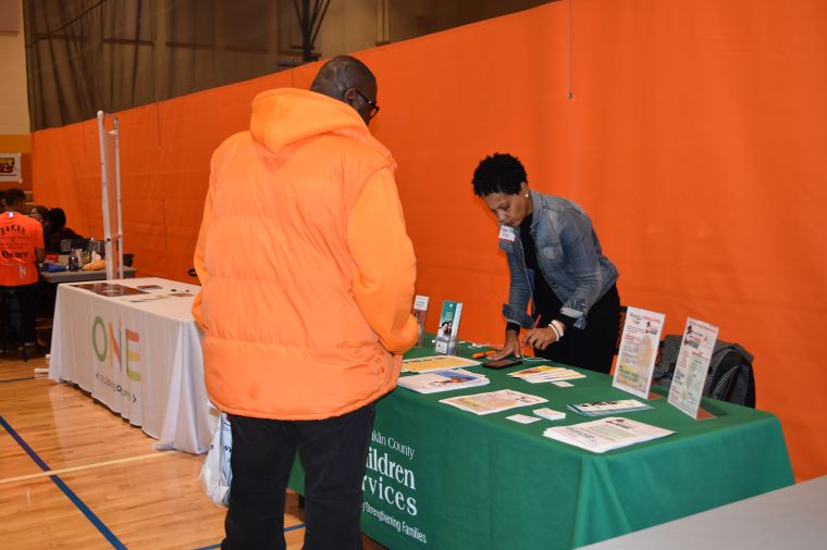 Radio One Columbus Thanksgiving Back