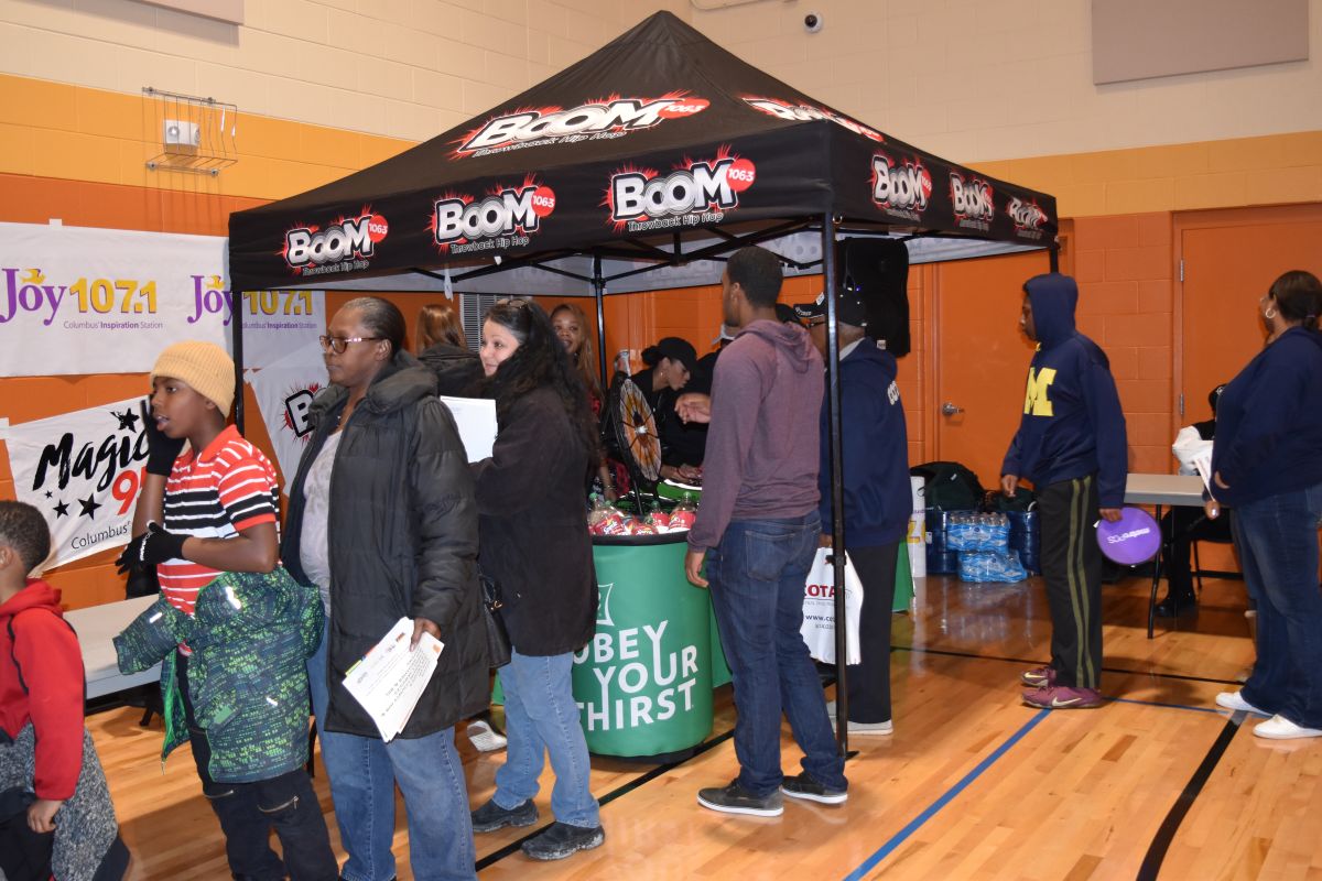 Radio One Columbus Thanksgiving Back