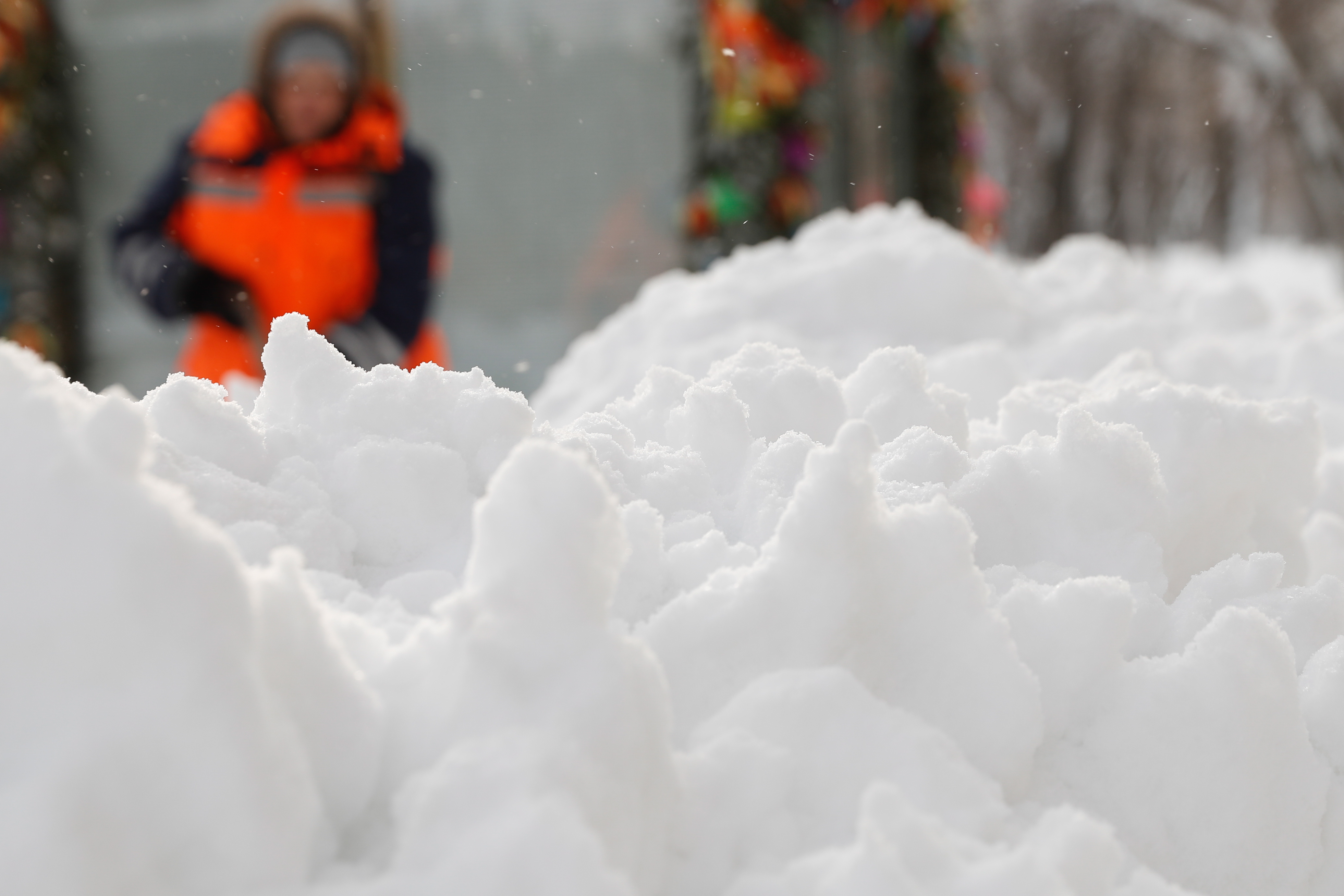 Moscow hit by snowfall