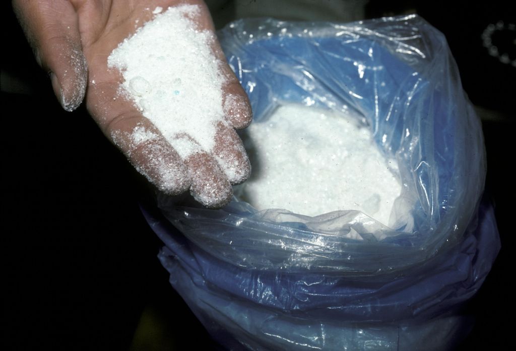 Pure cocaine. Narcotics police. La Paz. Bolivia. (SI) H SIM TO 12666
