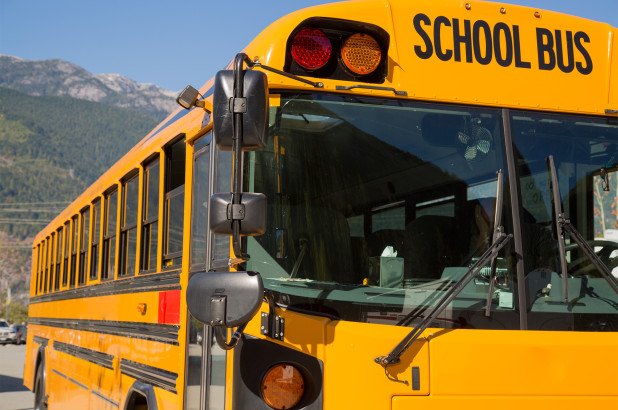 Columbus City Schools Bus Driver Caught Texting While Driving Bus Full 