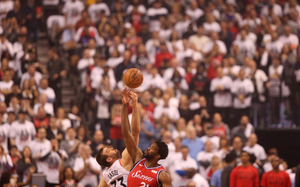 Toronto Raptors beat the Philadelphia 76ers 92-90 in game seven of their second round series in the NBA play-offs