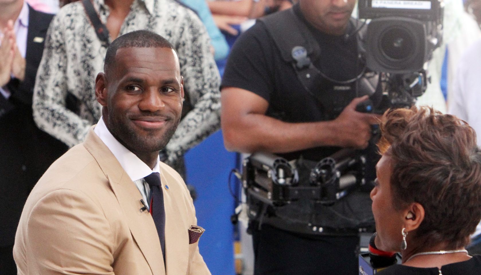 LeBron James visits 'Good Morning America'