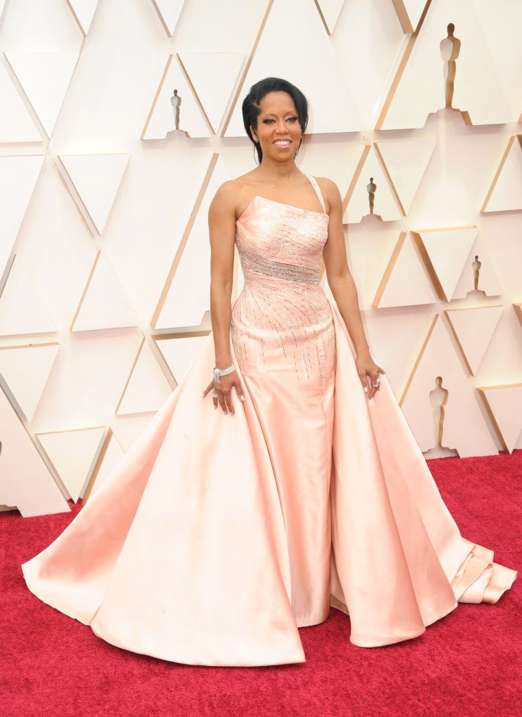 Regina King in Atelier Versace