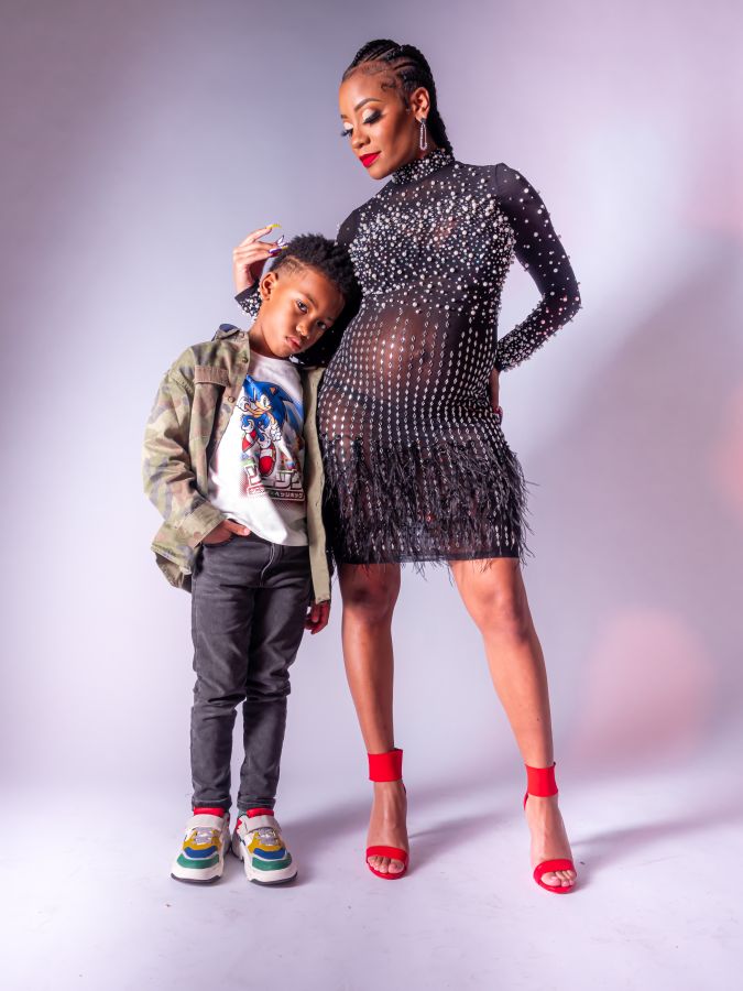 Micah Dixon Maternity Photo Shoot