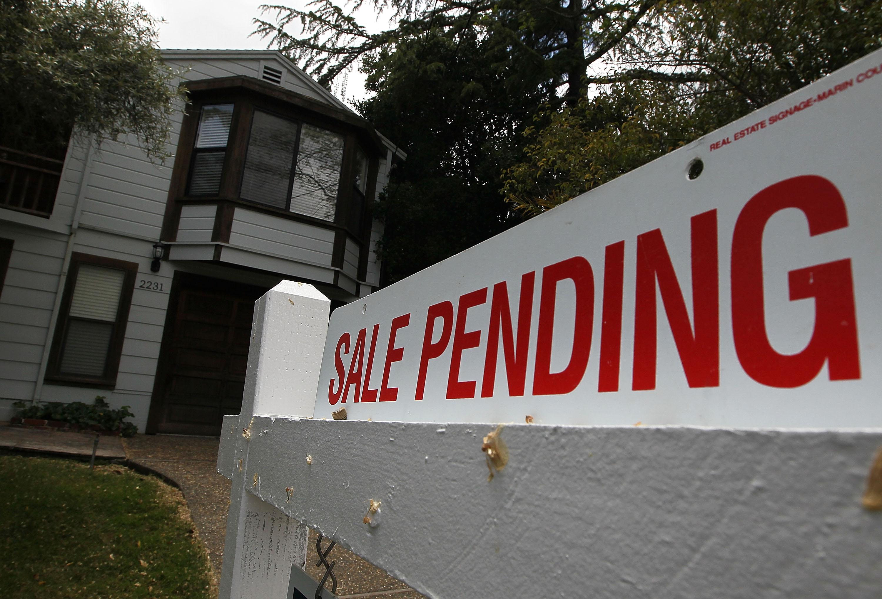 April Home Sales Rise As Buyers Take Advantage Of Expiring Gov't Tax Credit