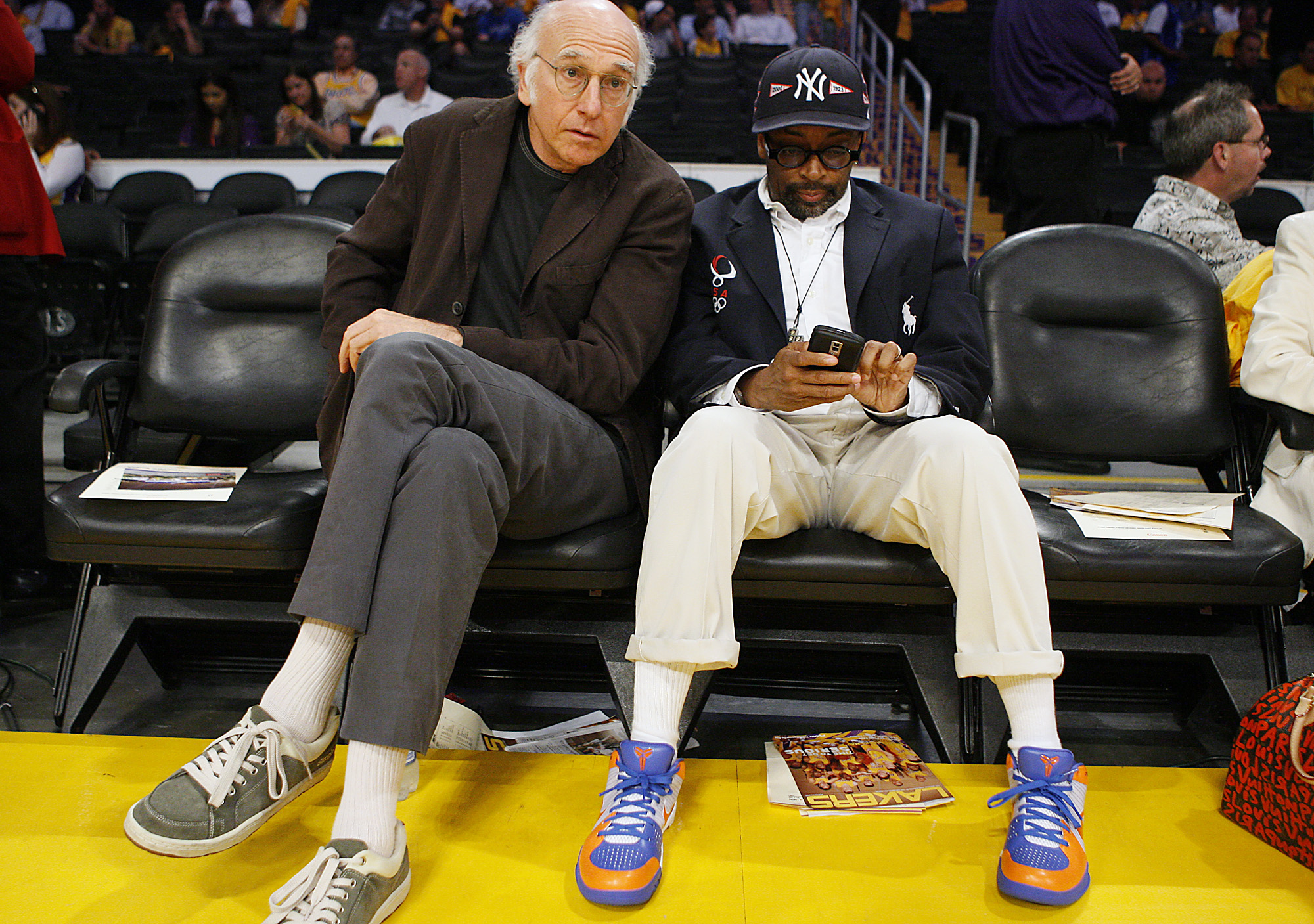 (Los Angeles, CA  Tuesday, May 18, 2009) Larry David, left, and Spike Lee sit courtside before the