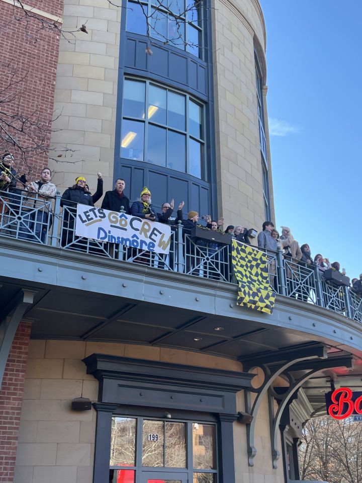 Fans Show Love from Balcony