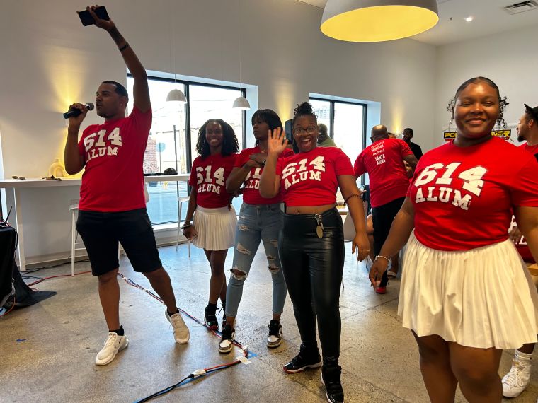 The Team with The Dream!