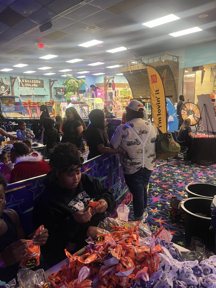 POWER & LA MEGA: Skate and Treat 2024