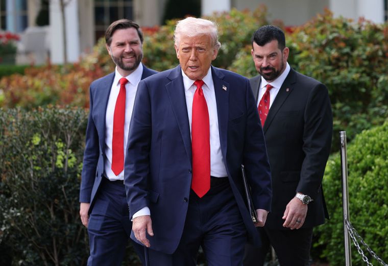 President Trump Congratulates 2025 College Football National Champion Ohio State University Team