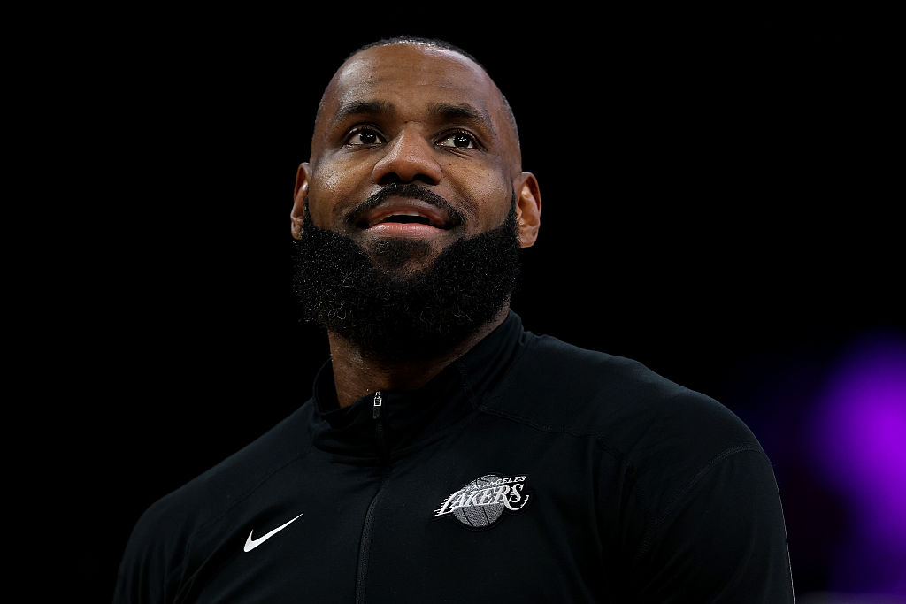New Orleans Pelicans v Los Angeles Lakers