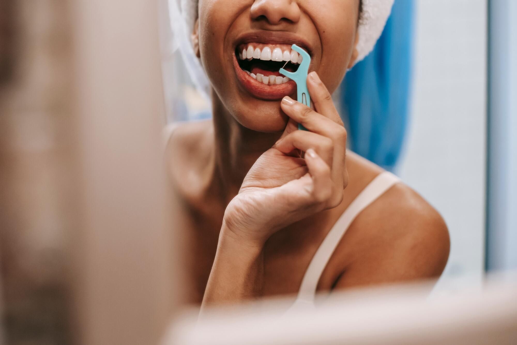 How to spot gum disease early